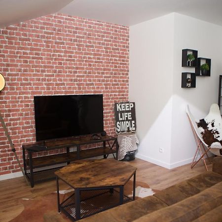 Appartamento Beau T3 Style Industriel N20 Orly Paris Wifi Underground Industry La Ville-du-Bois Esterno foto